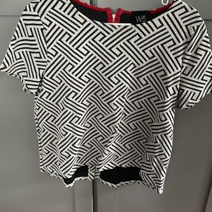 Worn 1x— pretty work top!